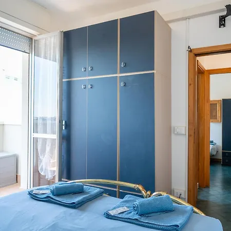 Vista Mare,residence Albatross 리도아드리